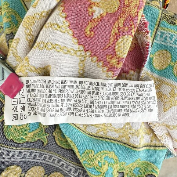 Forever 21 Button Down Shirt Mens L White Black Baroque All Over Print Viscose - Picture 6 of 12